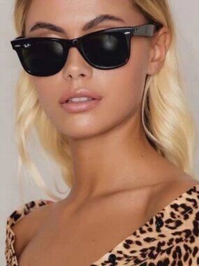 Ray-ban Wayfarer Black classic 2140 New 54MM